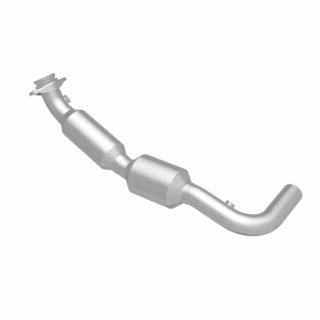 MagnaFlow Exhaust Products 5582311 California CARB Direct-Fit Catalytic Converter for Select Ford E-150, Ford E-250