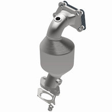 Load image into Gallery viewer, MagnaFlow Exhaust Products 551902 California CARB Direct-Fit Catalytic Converter for Select Buick LaCrosse