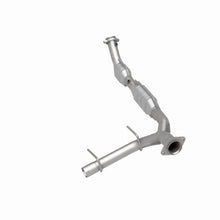 Load image into Gallery viewer, MagnaFlow Exhaust Products 24441 HM Grade Direct-Fit Catalytic Converter for Select Ford Expedition