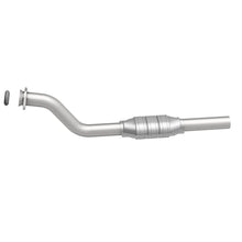 Load image into Gallery viewer, MagnaFlow Exhaust Products 23128 Standard Grade Direct-Fit Catalytic Converter for Select Buick LeSabre, Buick Park Avenue, Oldsmobile 88, Pontiac Bonneville