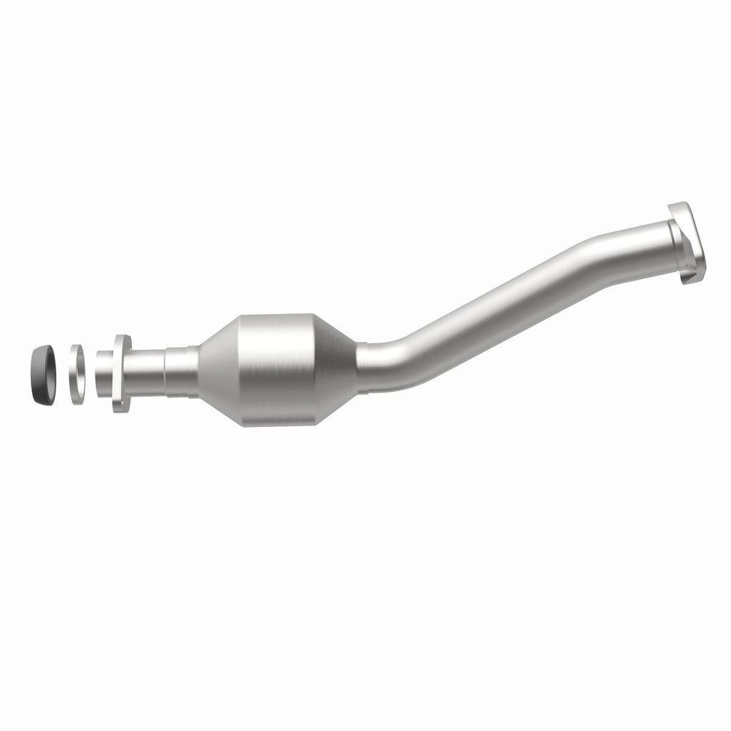 MagnaFlow Exhaust Products 52110 OEM Grade Direct-Fit Catalytic Converter for Select Nissan Juke