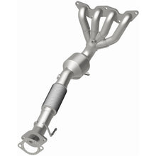 Load image into Gallery viewer, MagnaFlow Exhaust Products 5631153 California CARB Manifold Catalytic Converter for Select Ford Focus