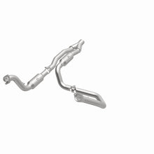 Load image into Gallery viewer, MagnaFlow Exhaust Products 5551457 California CARB Direct-Fit Catalytic Converter for Select Ram