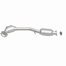Load image into Gallery viewer, MagnaFlow Exhaust Products 451008 California CARB Direct-Fit Catalytic Converter for Select Subaru Forester