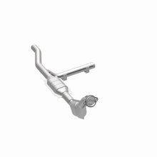 Load image into Gallery viewer, MagnaFlow Exhaust Products 93130 HM Grade Direct-Fit Catalytic Converter for Select Ford Expedition
