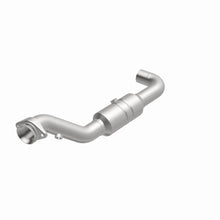 Load image into Gallery viewer, MagnaFlow Exhaust Products 52428 OEM Grade Direct-Fit Catalytic Converter for Select Ford Expedition, Ford F-150, Lincoln Navigator
