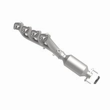 Load image into Gallery viewer, MagnaFlow Exhaust Products 4551071 California CARB Manifold Catalytic Converter for Select Cadillac SRX