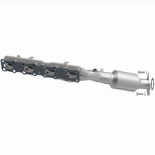 Load image into Gallery viewer, MagnaFlow Exhaust Products 49357 OEM Grade Manifold Catalytic Converter for Select INFINITI QX56, Nissan Armada, Nissan NV2500, Nissan NV3500, Nissan Pathfinder, Nissan Pathfinder Armada, Nissan TITAN