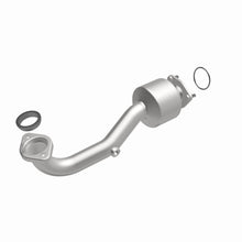Load image into Gallery viewer, MagnaFlow Exhaust Products 21-979 OEM Grade Direct-Fit Catalytic Converter for Select Honda HR-V