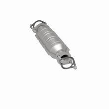 Load image into Gallery viewer, MagnaFlow Exhaust Products 51332 OEM Grade Direct-Fit Catalytic Converter for Select Hyundai Elantra, Kia Spectra, Kia Spectra5