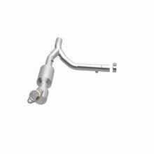 Load image into Gallery viewer, MagnaFlow Exhaust Products 280008 OEM Grade Direct-Fit Catalytic Converter for Select Ford F-150, Ford F-150 Heritage