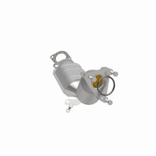Load image into Gallery viewer, MagnaFlow Exhaust Products 5481143 California CARB Direct-Fit Catalytic Converter for Select INFINITI FX35