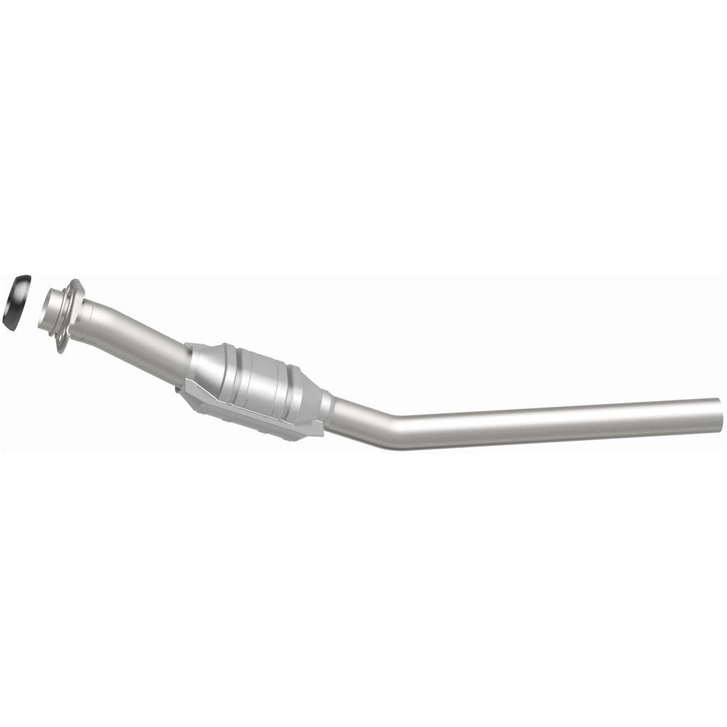 MagnaFlow Exhaust Products 93275 Standard Grade Direct-Fit Catalytic Converter for Select Chrysler Town & Country, Dodge Caravan, Dodge Grand Caravan, Plymouth Grand Voyager, Plymouth Voyager