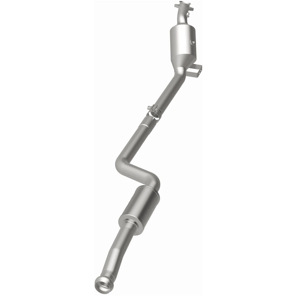 MagnaFlow Exhaust Products 21-497 OEM Grade Direct-Fit Catalytic Converter for Select Mercedes-Benz C300