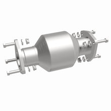 Load image into Gallery viewer, MagnaFlow Exhaust Products 5592184 California CARB Direct-Fit Catalytic Converter for Select Honda Odyssey, Honda Pilot, Honda Ridgeline