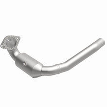 Load image into Gallery viewer, MagnaFlow Exhaust Products 21-603 OEM Grade Direct-Fit Catalytic Converter for Select Ford Edge, Ford Fusion, Lincoln Continental, Lincoln MKX, Lincoln Nautilus