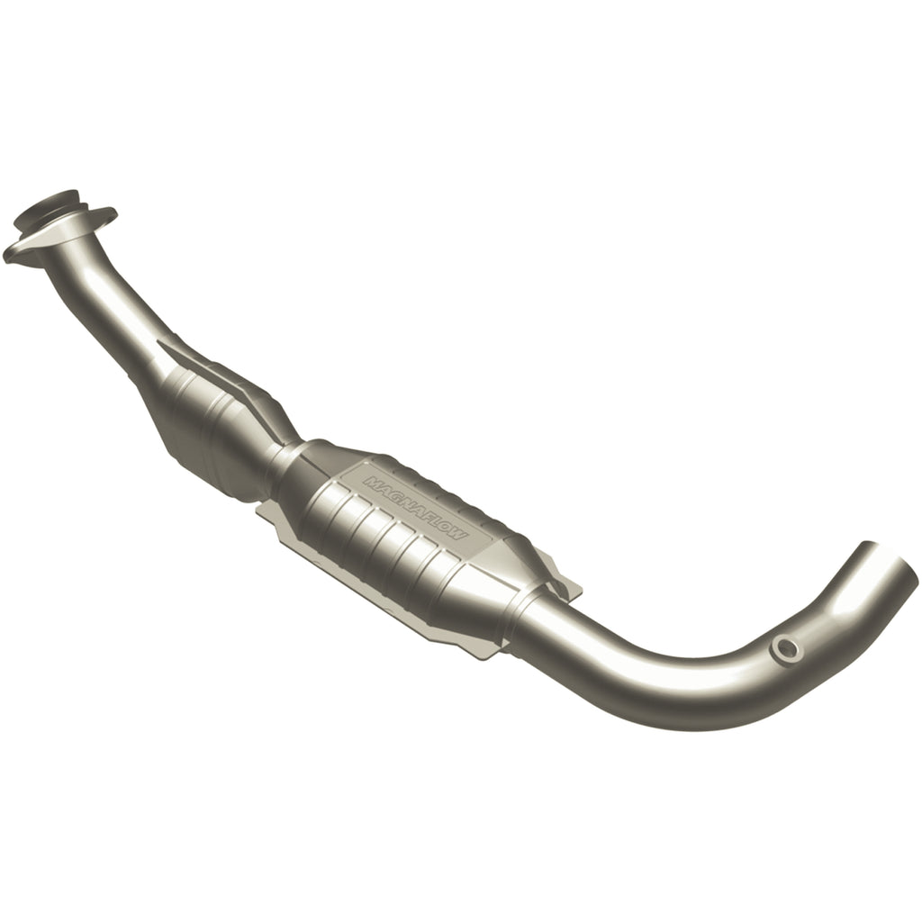 MagnaFlow Exhaust Products 93390 HM Grade Direct-Fit Catalytic Converter for Select Ford E-150 Econoline, Ford E-150 Econoline Club Wagon