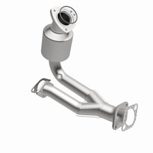 Load image into Gallery viewer, MagnaFlow Exhaust Products 5411911 California CARB Direct-Fit Catalytic Converter for Select Chevrolet Malibu, Pontiac G6, Saturn Aura