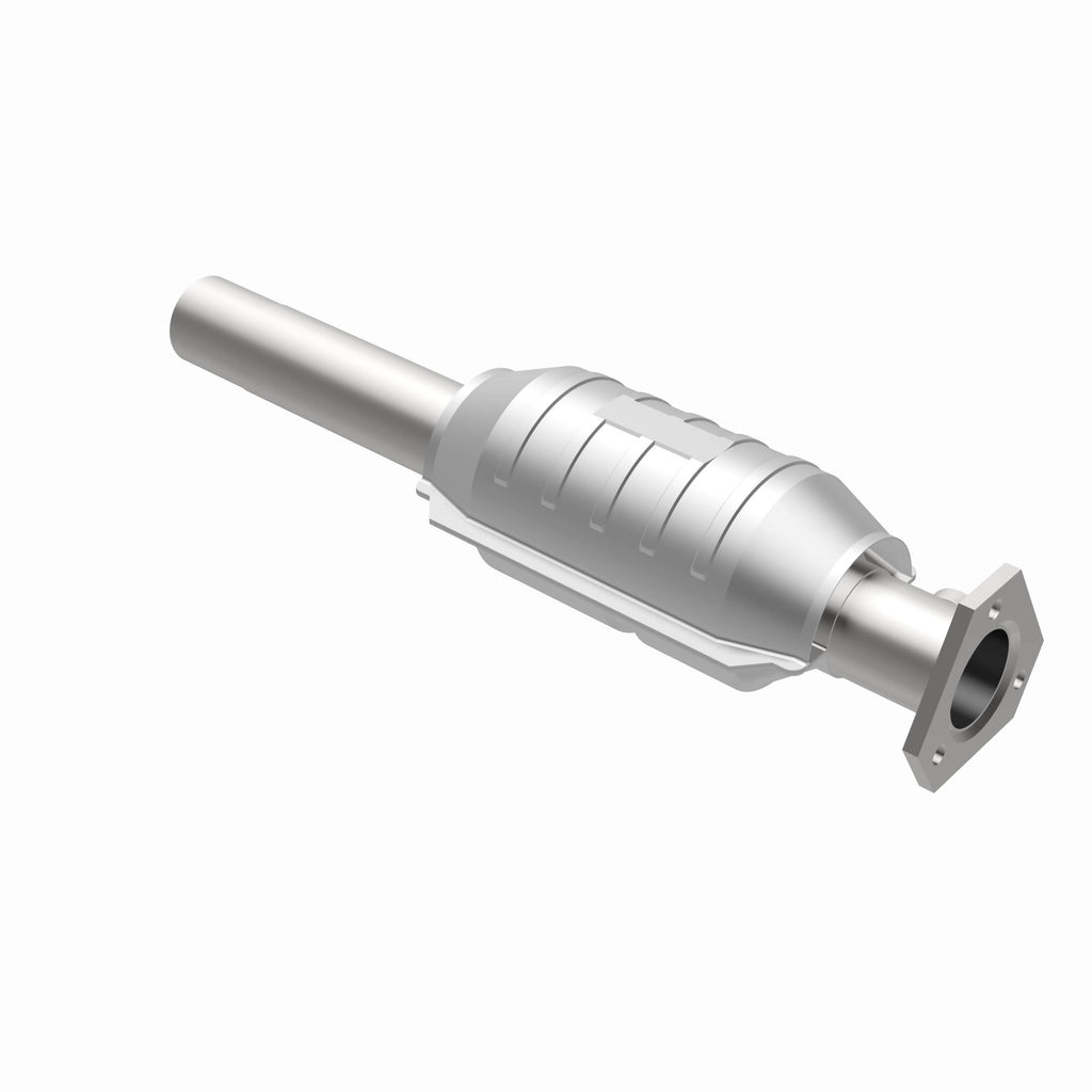 MagnaFlow Exhaust Products 22917 Standard Grade Direct-Fit Catalytic Converter for Select Volkswagen Golf, Volkswagen Jetta