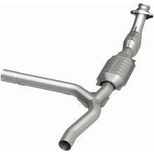 Load image into Gallery viewer, MagnaFlow Exhaust Products 93122 HM Grade Direct-Fit Catalytic Converter for Select Ford F-150, Ford F-150 Heritage