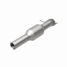 Load image into Gallery viewer, MagnaFlow Exhaust Products 60511 OEM Grade Diesel Oxidation Catalyst for Select Ford F-250 Super Duty, Ford F-350 Super Duty