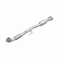 Load image into Gallery viewer, MagnaFlow Exhaust Products 5671504 California CARB Direct-Fit Catalytic Converter for Select Nissan Altima