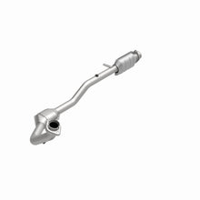 Load image into Gallery viewer, MagnaFlow Exhaust Products 447119 California CARB Direct-Fit Catalytic Converter for Select Ford Explorer, Mercury Mountaineer