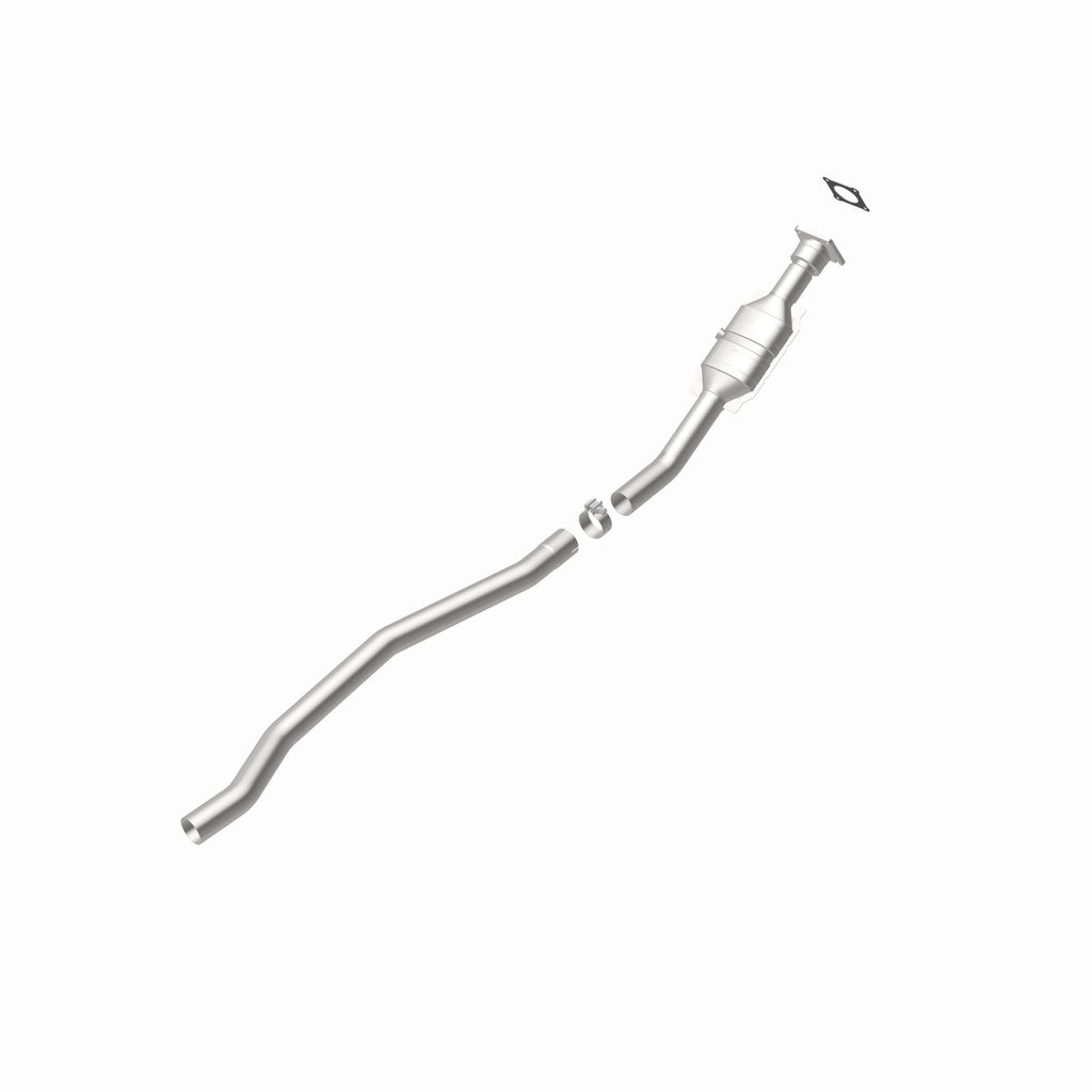 MagnaFlow Exhaust Products 51789 OEM Grade Direct-Fit Catalytic Converter for Select Chrysler Town & Country, Dodge Caravan, Dodge Grand Caravan