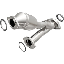 Load image into Gallery viewer, MagnaFlow Exhaust Products 49507 OEM Grade Direct-Fit Catalytic Converter for Select Lexus RX300, Toyota Highlander