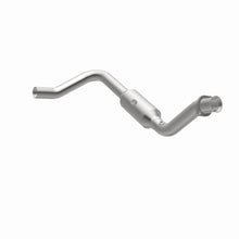 Load image into Gallery viewer, MagnaFlow Exhaust Products 5451651 California CARB Direct-Fit Catalytic Converter for Select Chrysler Aspen, Dodge Durango