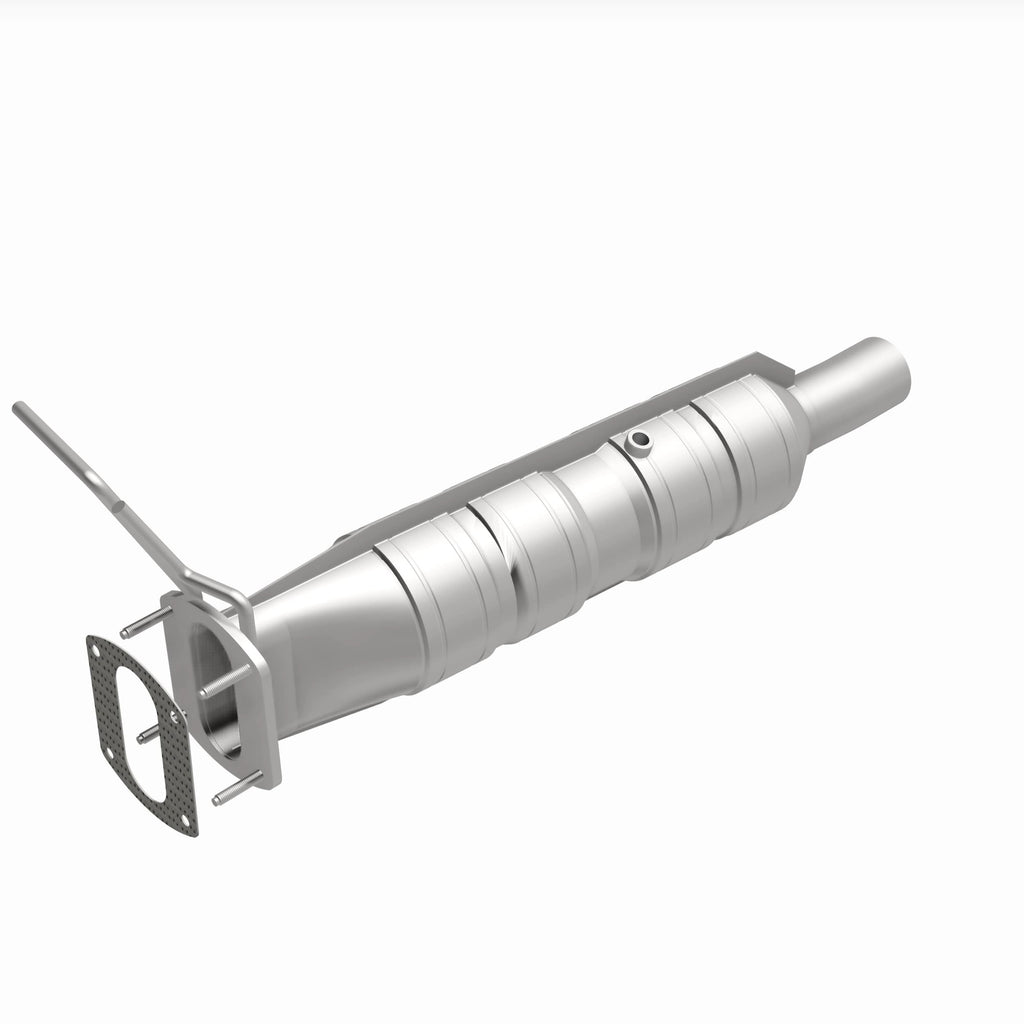 MagnaFlow Exhaust Products 280435 OEM Grade Direct-Fit Catalytic Converter for Select Ford F-53 Motorhome Chassis, Ford F-59 Commercial Stripped Chassis
