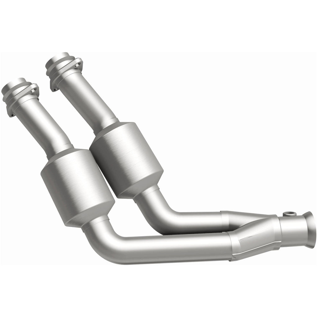 MagnaFlow Exhaust Products 24226 HM Grade Direct-Fit Catalytic Converter for Select Jaguar Vanden Plas, Jaguar XJ6