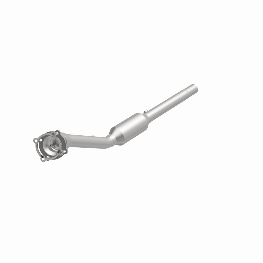 MagnaFlow Exhaust Products 51892 OEM Grade Direct-Fit Catalytic Converter for Select Volkswagen Beetle, Volkswagen Golf, Volkswagen Jetta