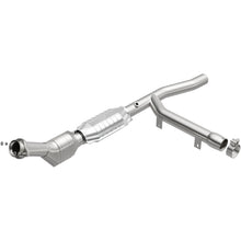 Load image into Gallery viewer, MagnaFlow Exhaust Products 447132 California CARB Direct-Fit Catalytic Converter for Select Ford F-150