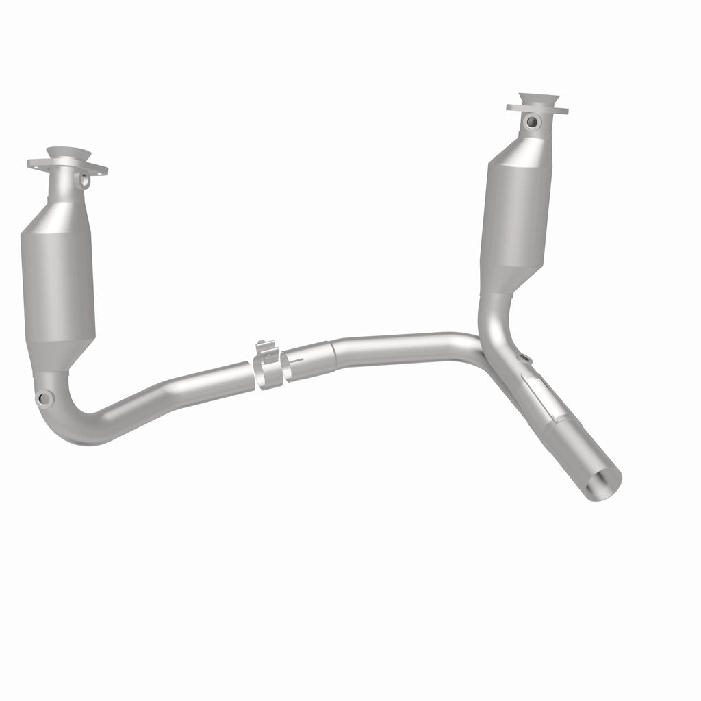 MagnaFlow Exhaust Products 49657 OEM Grade Direct-Fit Catalytic Converter for Select Dodge Dakota