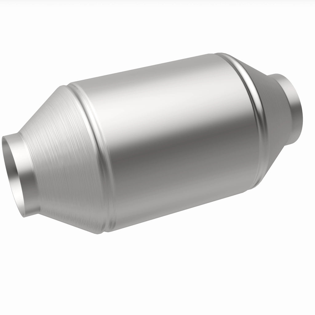 MagnaFlow Exhaust Products 333504 California CARB Universal Catalytic Converter for Select Dodge D100, Dodge D150, Dodge Ram 50, Mazda B2000, Mazda B2200, Mazda B2600, Mitsubishi Mighty Max