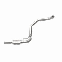 Load image into Gallery viewer, MagnaFlow Exhaust Products 93407 HM Grade Direct-Fit Catalytic Converter for Select Chevrolet Express 2500, Chevrolet Express 3500, GMC Savana 2500, GMC Savana