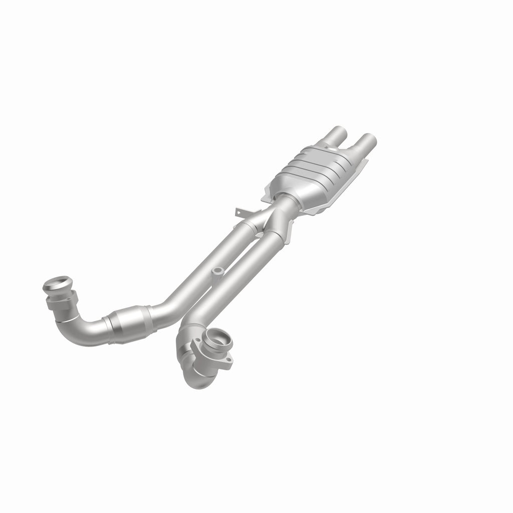 MagnaFlow Exhaust Products 23097 Standard Grade Direct-Fit Catalytic Converter for Select Alfa Romeo GTV-6, Alfa Romeo Milano