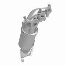 Load image into Gallery viewer, MagnaFlow Exhaust Products 51218 OEM Grade Manifold Catalytic Converter for Select Ford Edge, Ford Explorer, Ford Flex, Ford Police Interceptor Sedan, Ford Police Interceptor Utility, Ford Taurus, Lincoln Continental, Lincoln MKS, Lincoln MKT, Lincoln
