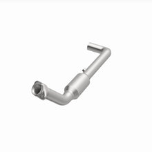 Load image into Gallery viewer, MagnaFlow Exhaust Products 4651155 California CARB Direct-Fit Catalytic Converter for Select Ford F-150