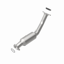 Load image into Gallery viewer, MagnaFlow Exhaust Products 49123 OEM Grade Direct-Fit Catalytic Converter for Select Honda CR-V