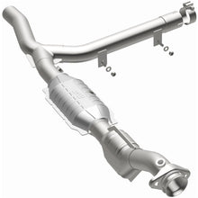 Load image into Gallery viewer, MagnaFlow Exhaust Products 93323 HM Grade Direct-Fit Catalytic Converter for Select Ford Expedition, Ford F-150, Ford F-250