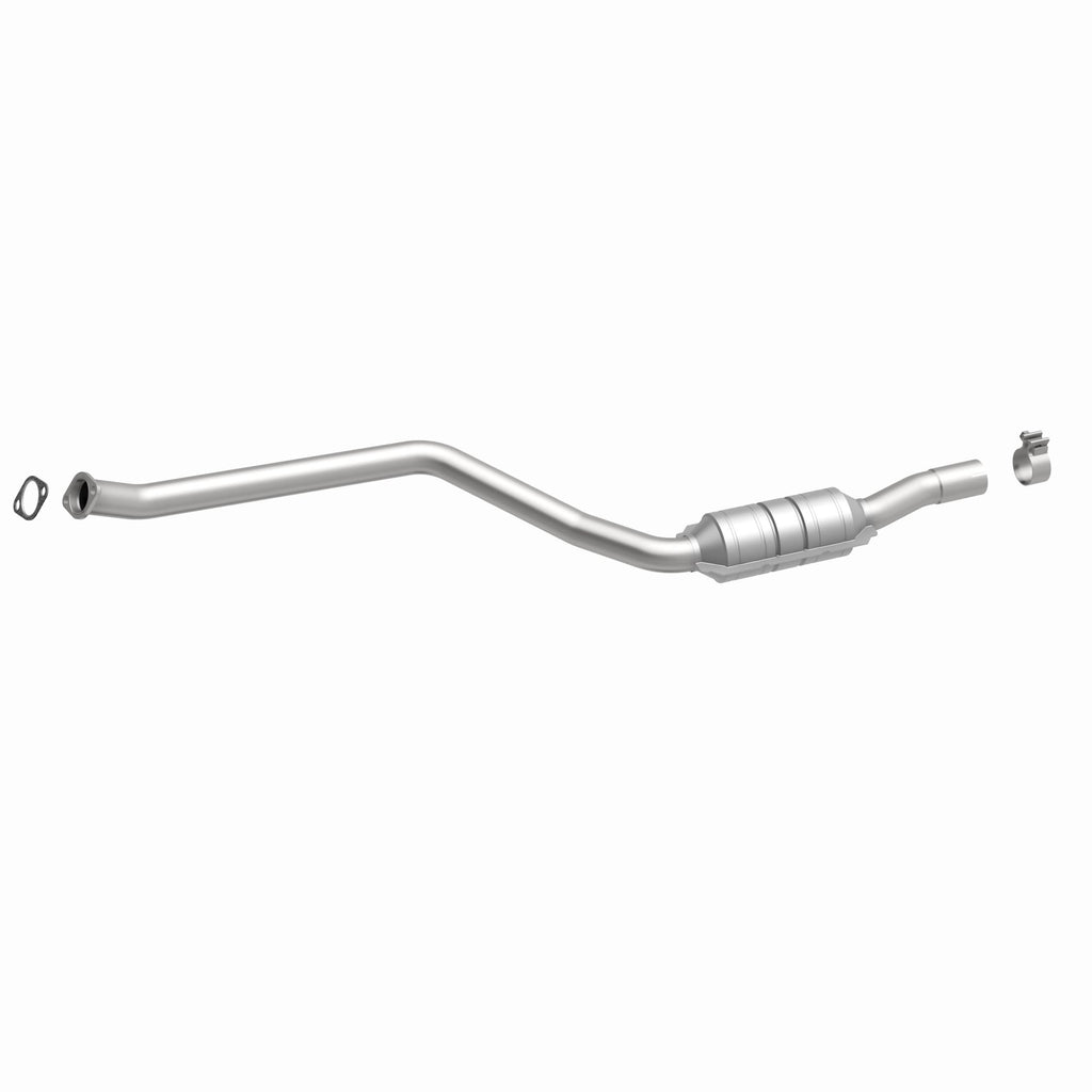 MagnaFlow Exhaust Products 51374 OEM Grade Direct-Fit Catalytic Converter for Select BMW 525i, BMW 525xi, BMW 528i, BMW 528i xDrive, BMW 528xi, BMW 530i, BMW 530xi