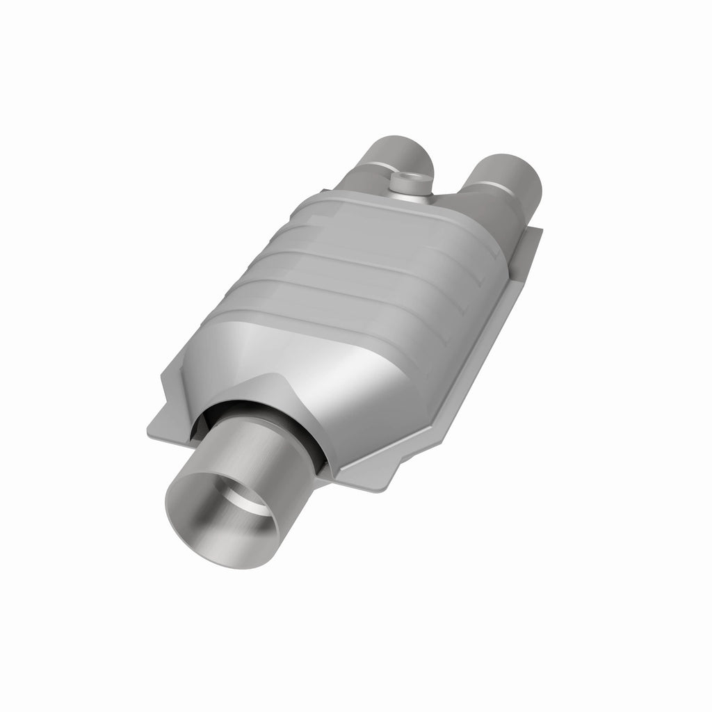 MagnaFlow Exhaust Products 51647 OEM Grade Universal Catalytic Converter for Select Chevrolet Astro, GMC Safari
