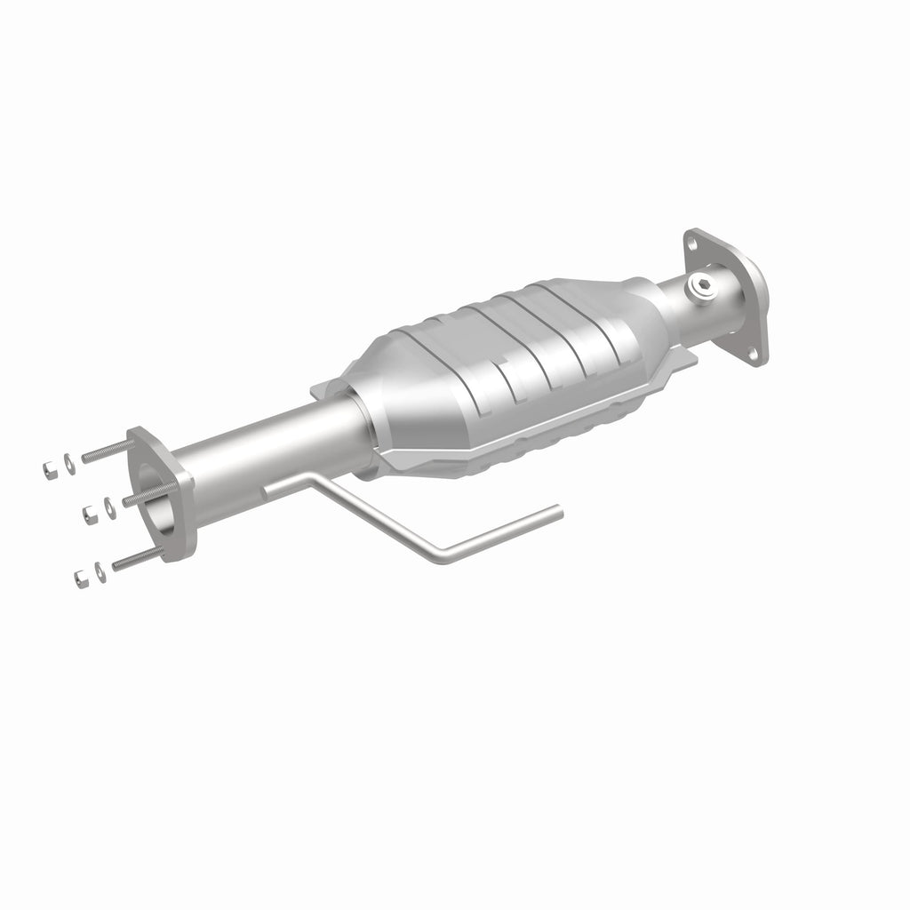 MagnaFlow Exhaust Products 49038 OEM Grade Direct-Fit Catalytic Converter for Select Jeep Wrangler