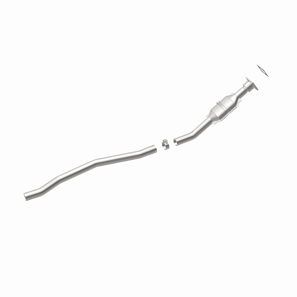 MagnaFlow Exhaust Products 51789 OEM Grade Direct-Fit Catalytic Converter for Select Chrysler Town & Country, Dodge Caravan, Dodge Grand Caravan