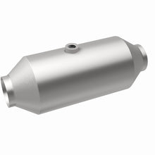 Load image into Gallery viewer, MagnaFlow Exhaust Products 51366 OEM Grade Universal Catalytic Converter for Select Cadillac Escalade, Cadillac Escalade ESV, Chevrolet Silverado 1500, Chevrolet Silverado LTD, Chevrolet Suburban, Chevrolet Tahoe, Ford E-250, Ford E-350 Super Duty, Ford