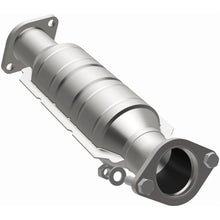 Load image into Gallery viewer, MagnaFlow Exhaust Products 51426 OEM Grade Direct-Fit Catalytic Converter for Select Hyundai Azera, Hyundai Santa Fe, Hyundai Sonata, Hyundai Veracruz, Kia Amanti