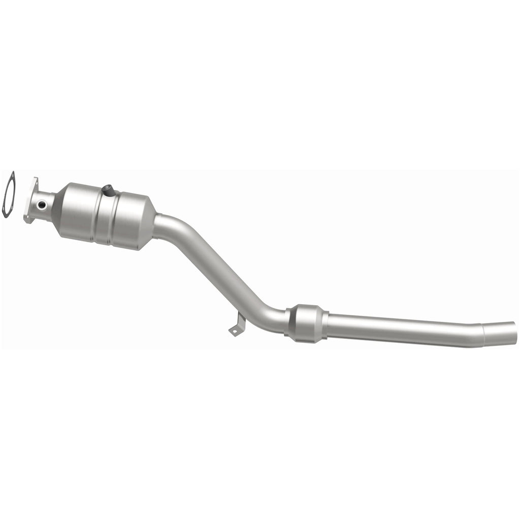 MagnaFlow Exhaust Products 51462 OEM Grade Direct-Fit Catalytic Converter for Select Audi A4, Audi A4 Quattro