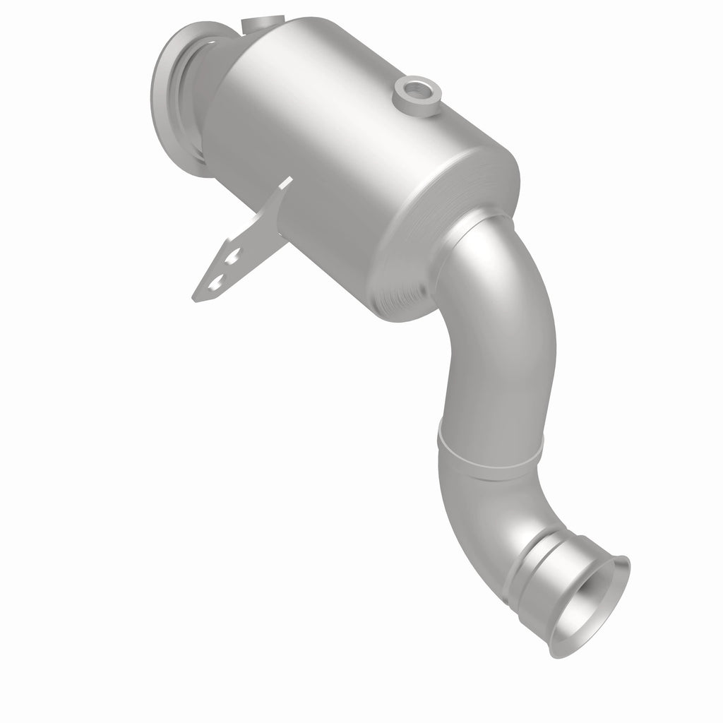 MagnaFlow Exhaust Products 21-504 OEM Grade Direct-Fit Catalytic Converter for Select Mercedes-Benz C300, Mercedes-Benz E300, Mercedes-Benz GLC300, Mercedes-Benz GLC350e, Mercedes-Benz SLC300, Mercedes-Benz SLK300